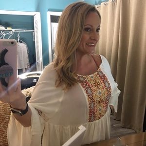 Umgee Belled Sleeve top